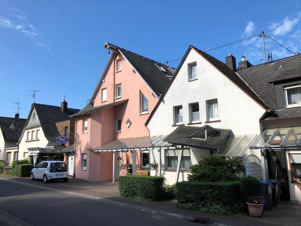 Ferienhaus Bullay Buitenkant foto