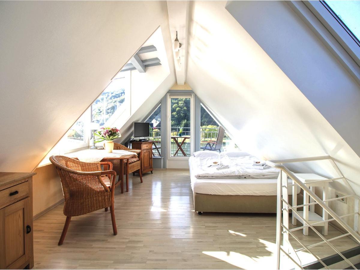 Ferienhaus Bullay Buitenkant foto